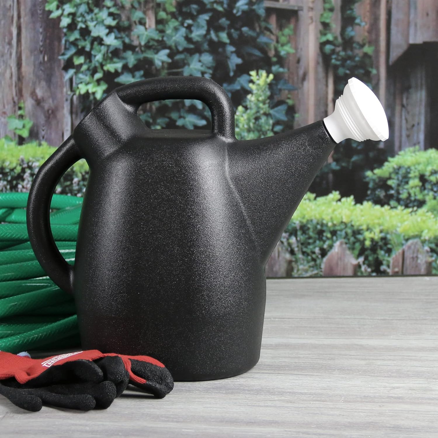 watering can